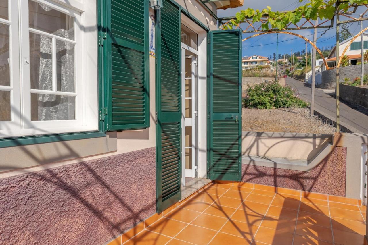 Cozy Villa Flora By Hr Madeira Estreito Da Calheta Eksteriør bilde